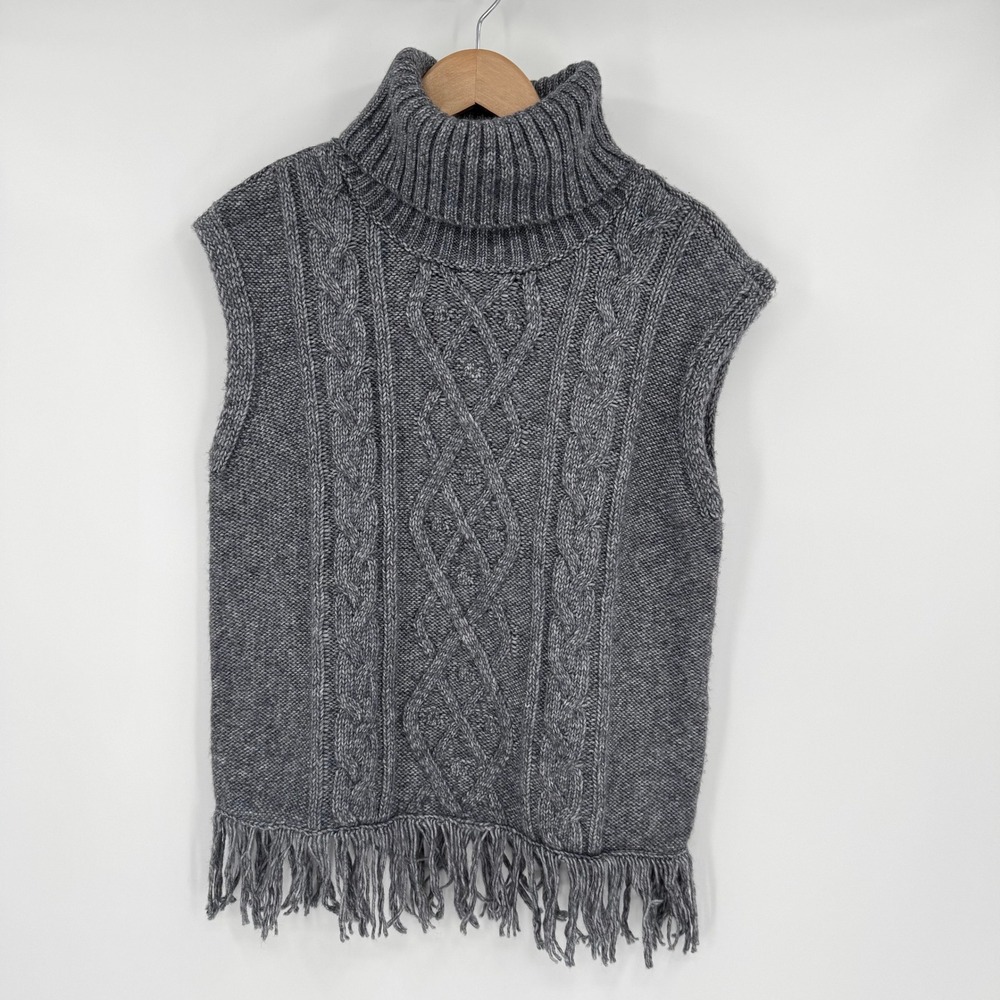 NWT Olivia Sky Grey Cable‎ Knit Turtle Neck Sweater Vest Women's M